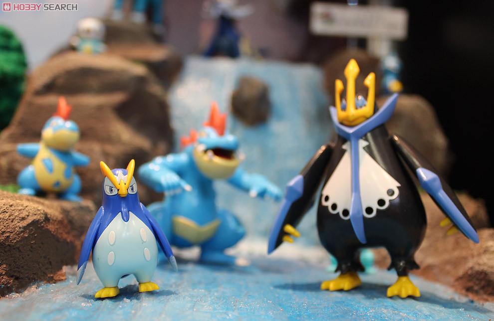 Pokemon Empoleon Evolution Plastic Model Kit Set