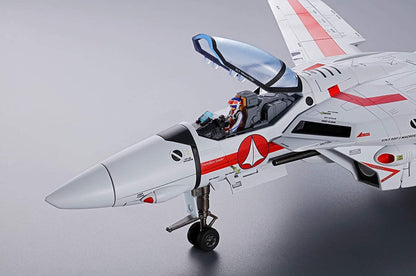 Macross Valkyrie VF-1J Chogokin DX Perfect Transformation Veritech Fighter Hikaru Ichijou Ver.