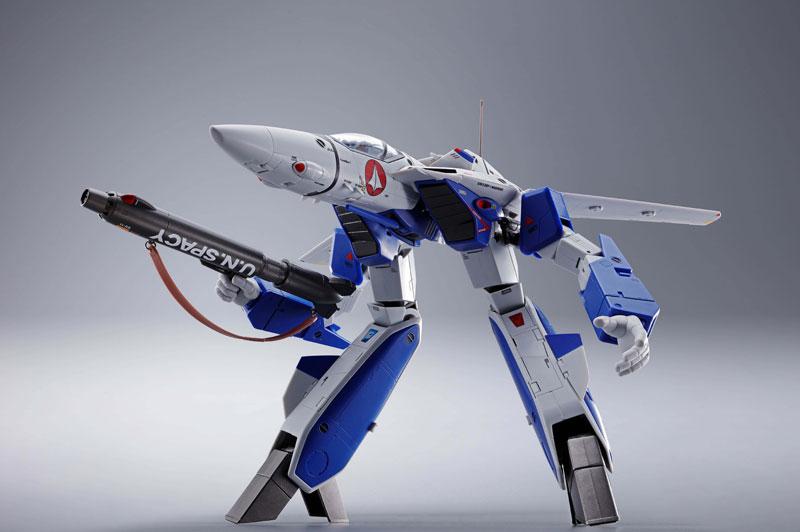 DX Chogokin Macross VF-1A Valkyrie Painted Movable Figure Max Type