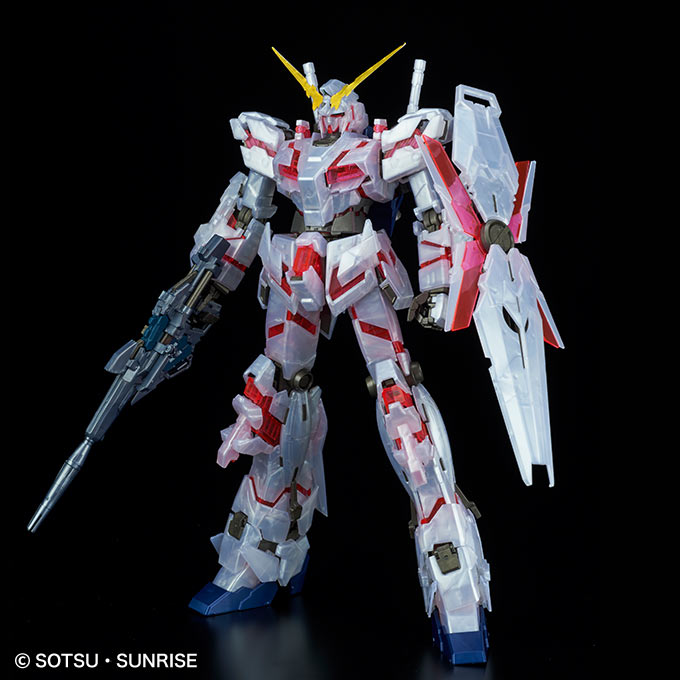 Gundam Base MG 1/100 Unicorn Gundam Metallic Gloss Injection Limited Plastic Model Kit